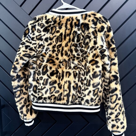 Clever Girl Leopard Print Faux Fur Bomber Jacket believe this is small or XS - Picture 2 of 4